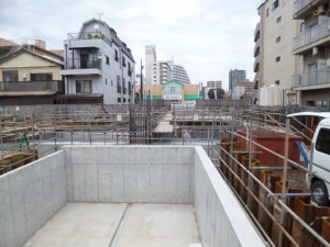 アンピール水前